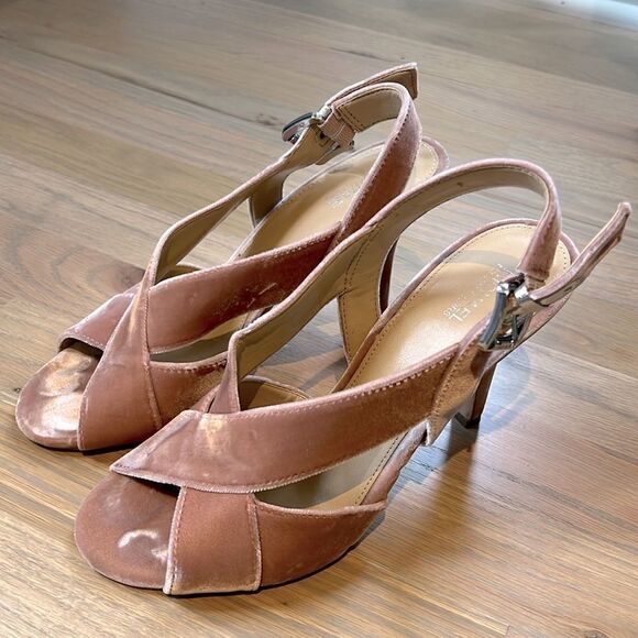 Michael Kors Velvet “Becky” Heeled Sandal in Blush - Picture 1 of 6